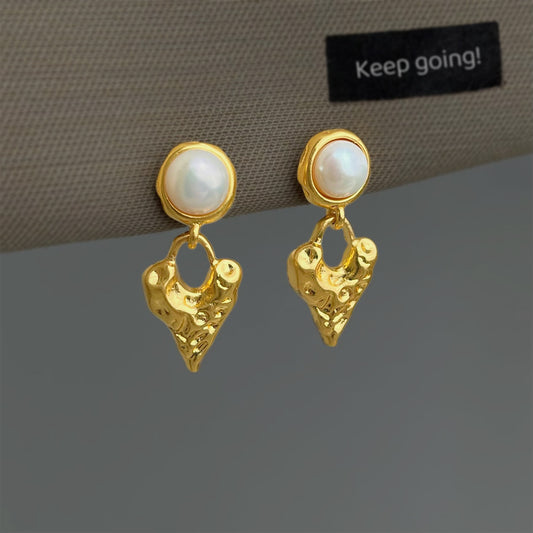 A廠 【4929】淡水珍珠肌理感鍍18K熔岩金屬愛心珍珠飾品法式復古耳環耳環
26.03-3