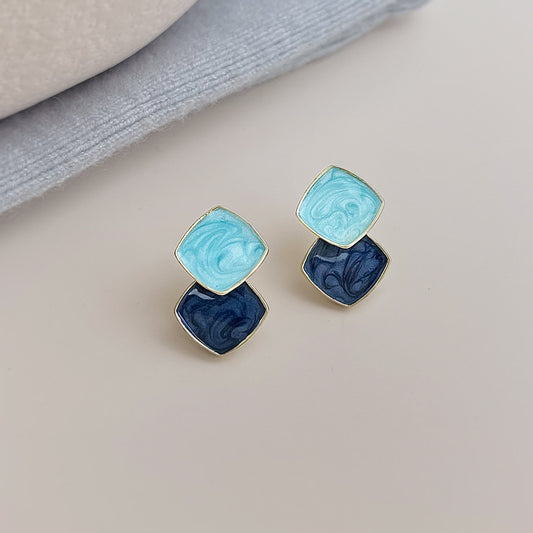 A廠【6767】清新甜美撞色海藍霧霾藍幾何方形立體耳飾新款義烏飾品耳環女
25.12-3