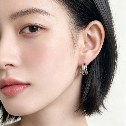 A廠【7752】個性冷淡風光面耳扣女時尚通勤百搭甜酷風耳飾飾品
26.06-4