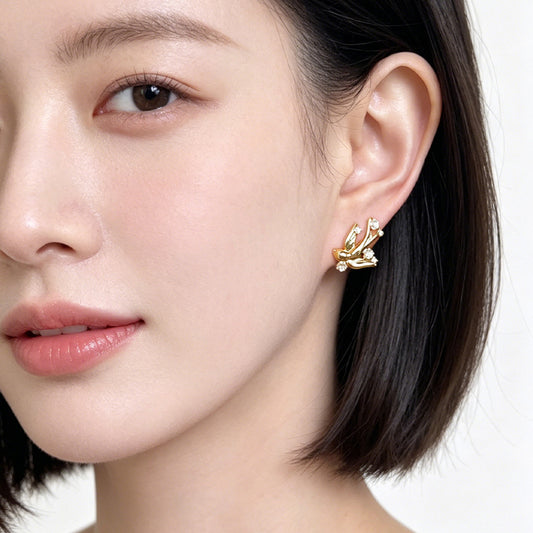 A廠【7528】原始設計國潮元素飛鳥集微鑲鋯石鍍銀針個性創意新耳環耳環
26.04-4