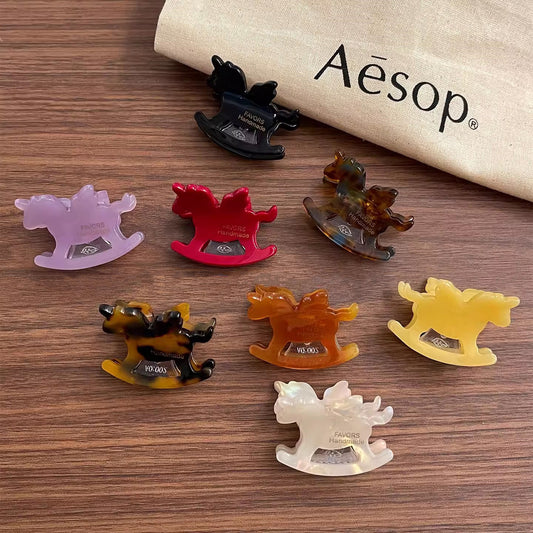 C廠【X8】韓國醋酸小馬抓夾小號女後腦勺半紮髮夾頭飾高級感氣質側邊瀏海夾
26.03-2