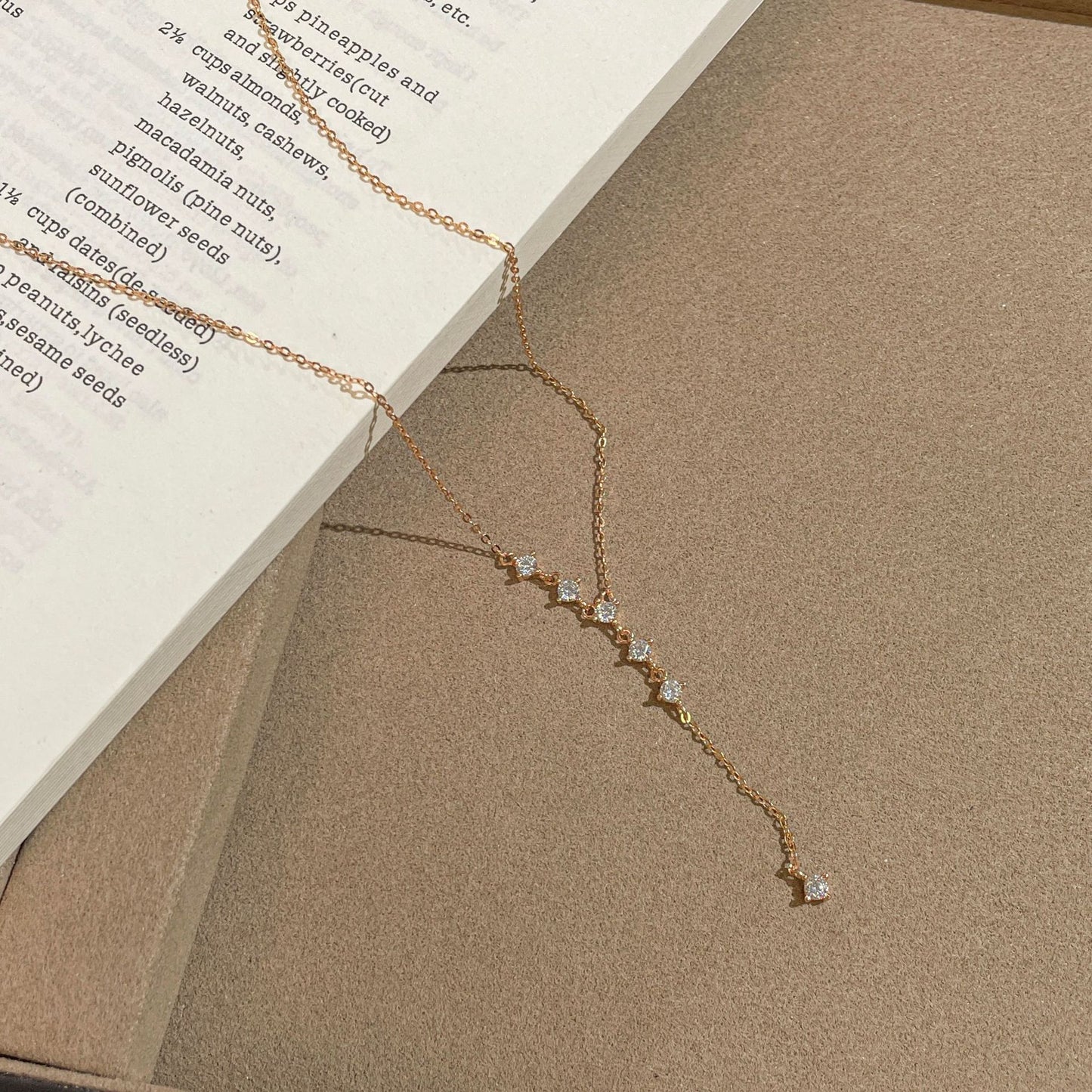 F廠【DQ1808N】S925純銀閃鑽Y字流蘇項鍊女輕奢小眾高級感鑲鋯石氣質鎖骨鏈
 25.10-4