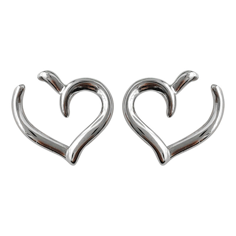 C廠【2427】時尚通勤簡約線條愛心迷你耳環小巧設計感開口心型創意極簡耳飾女 24.10-1