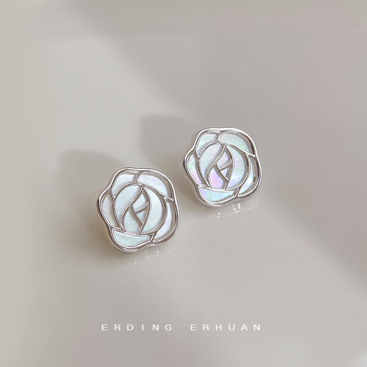 C廠【6259】真貝殼!時尚優雅百搭通勤925銀針鏤空玫瑰花耳環耳飾女 25.06-3