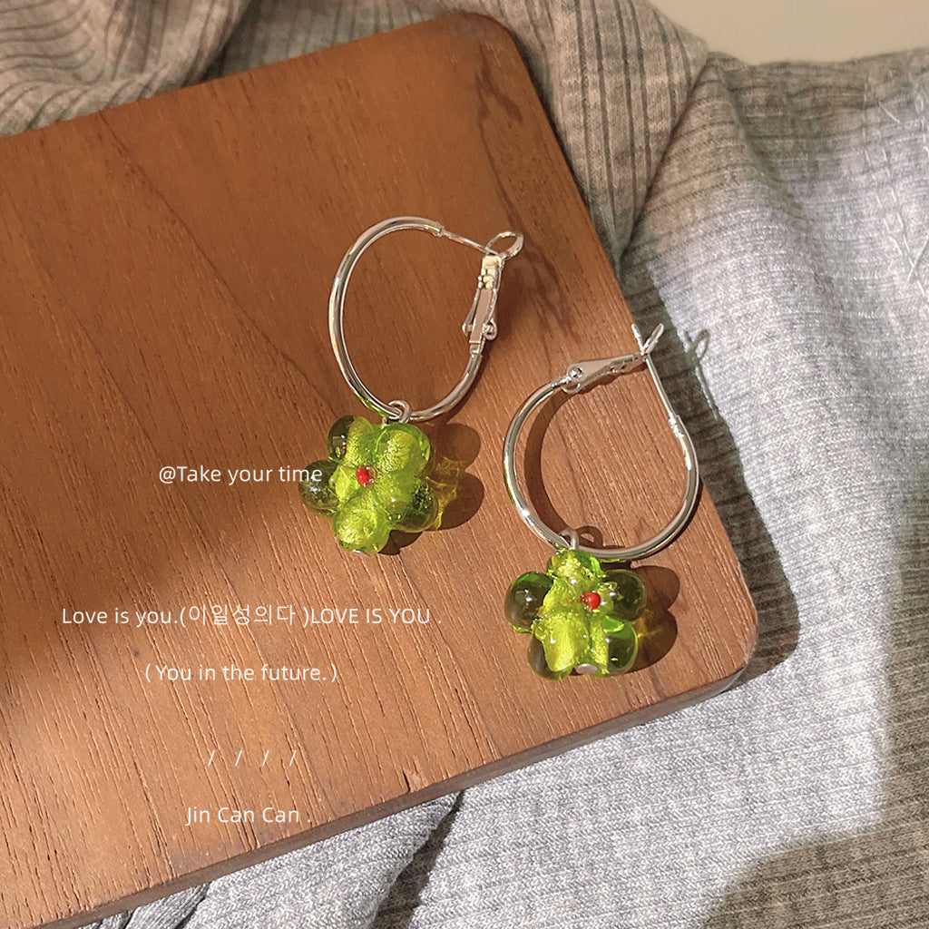 C廠【C876-C877】玻璃琉璃! 夏日新款925銀針小花耳扣 法式高級感耳飾 24.01-1