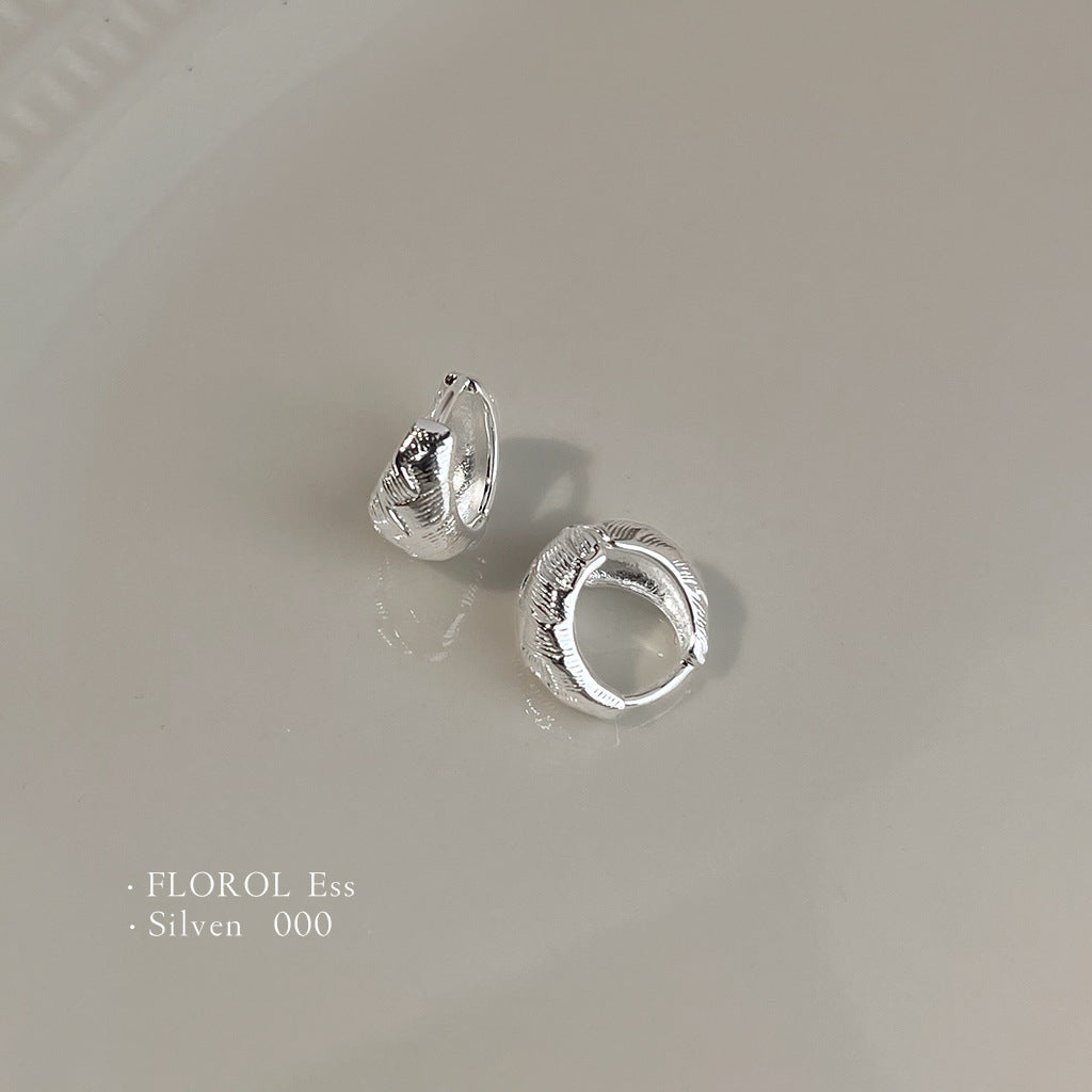 C廠【6738】時尚高級感輕奢風紋理感幾何氣質新款耳環保色電鍍爆款耳環女
25.09-2
