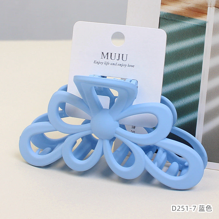 D廠【D251】蝴蝶結抓夾大牌裝吊牌髮飾精品店高級感磨砂髮夾後腦勺鯊魚夾 24.07-2「D廠-單筆結帳需滿,NT$600出貨(不含運費)」