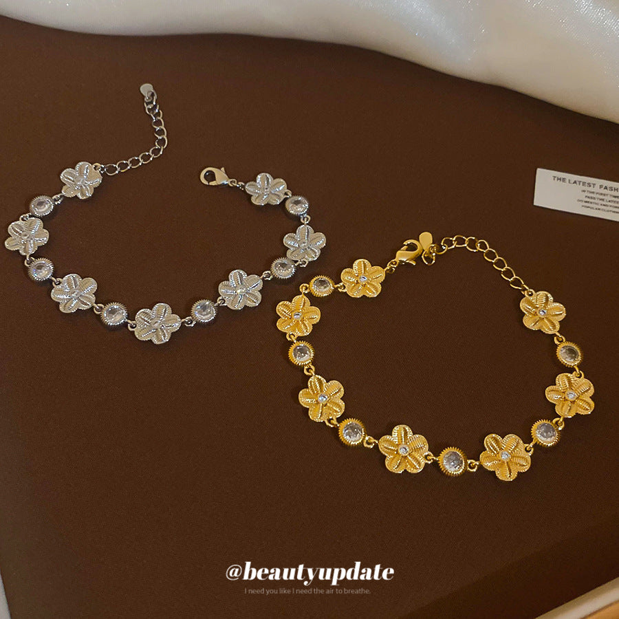 A廠【HB4783】歐美跨境鋯石花朵手鍊時尚簡約百搭氣質手環個性小眾設計感手飾女
 25.10-4