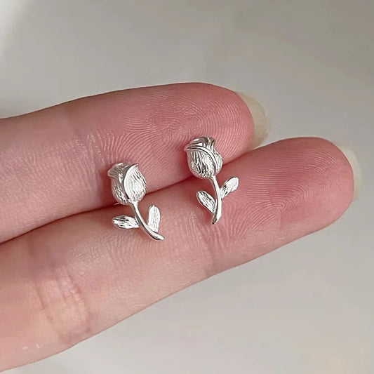 F廠【DQ10813E】S999足銀鬱金香耳環女小清新森系高級感耳環氣質小眾花朵耳環 25.05-1
