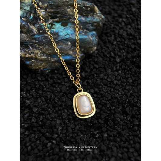 C廠【6632】厚鍍18K真金強保色 貝母方形幾何時尚通勤簡約氣質百搭項鍊鎖骨鏈
 25.08-5