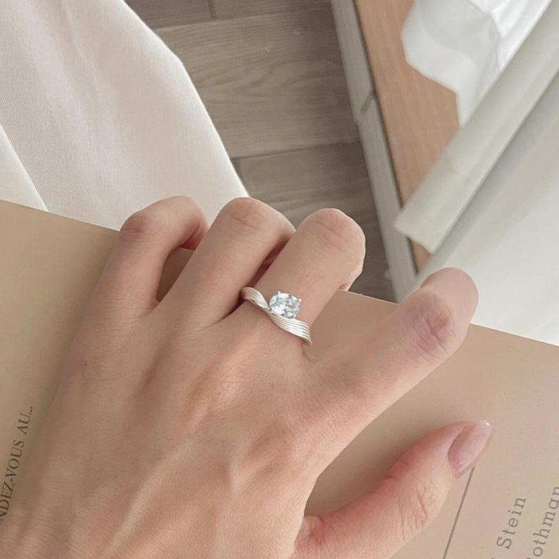 F廠【DQ8492R】S925純銀小小新鮮藍色閃鋯戒指女幾何波浪個性時髦開口食指戒 25.03-2