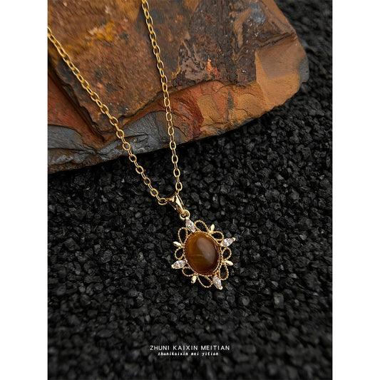 C廠【6629】厚鍍18K真金強保色天然石虎眼石文藝復古法式鎖骨鏈 氣質新款項鍊
 25.08-5