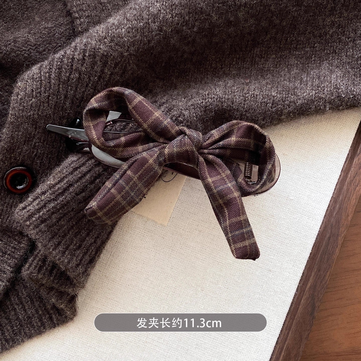 C廠【Y875】秋冬格紋蝴蝶結一字抓夾女2025新款高級感扭扭髮夾盤發大號鯊魚夾
25.12-2「C廠-單筆結帳需滿,NT$500出貨(不含運費)」