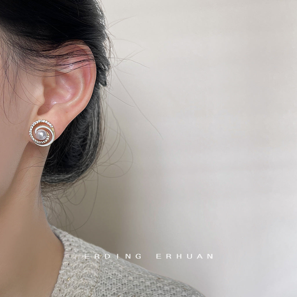 C廠【3230】法式優雅珍珠耳環女微鑲鋯石鏤空螺紋高級感輕奢圓耳飾925銀針
 25.10-4