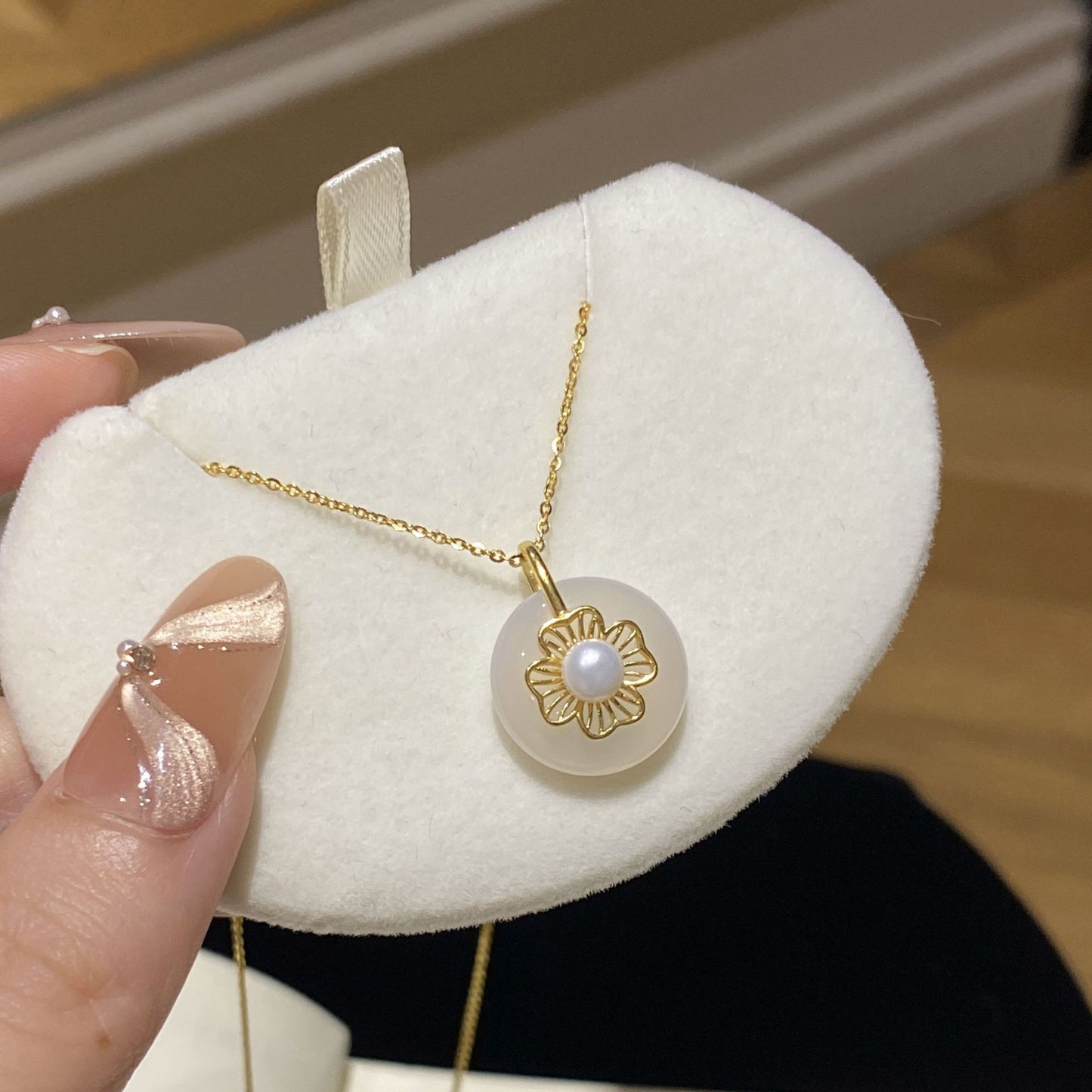 F廠【XDQ0054N】S925純銀白玉髓平安扣項鍊女新中式淡水珍珠四葉草鎖骨鏈
25.11-1