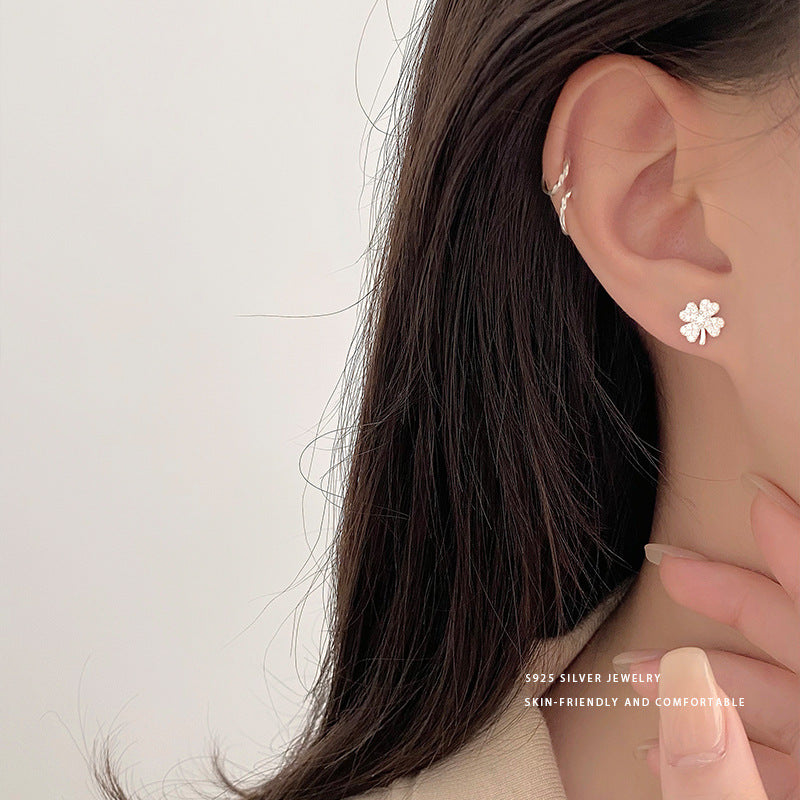 E廠【YC8187E】S925純銀甜美四葉草耳環女簡約小巧氣質時尚優雅耳環 24.02-3