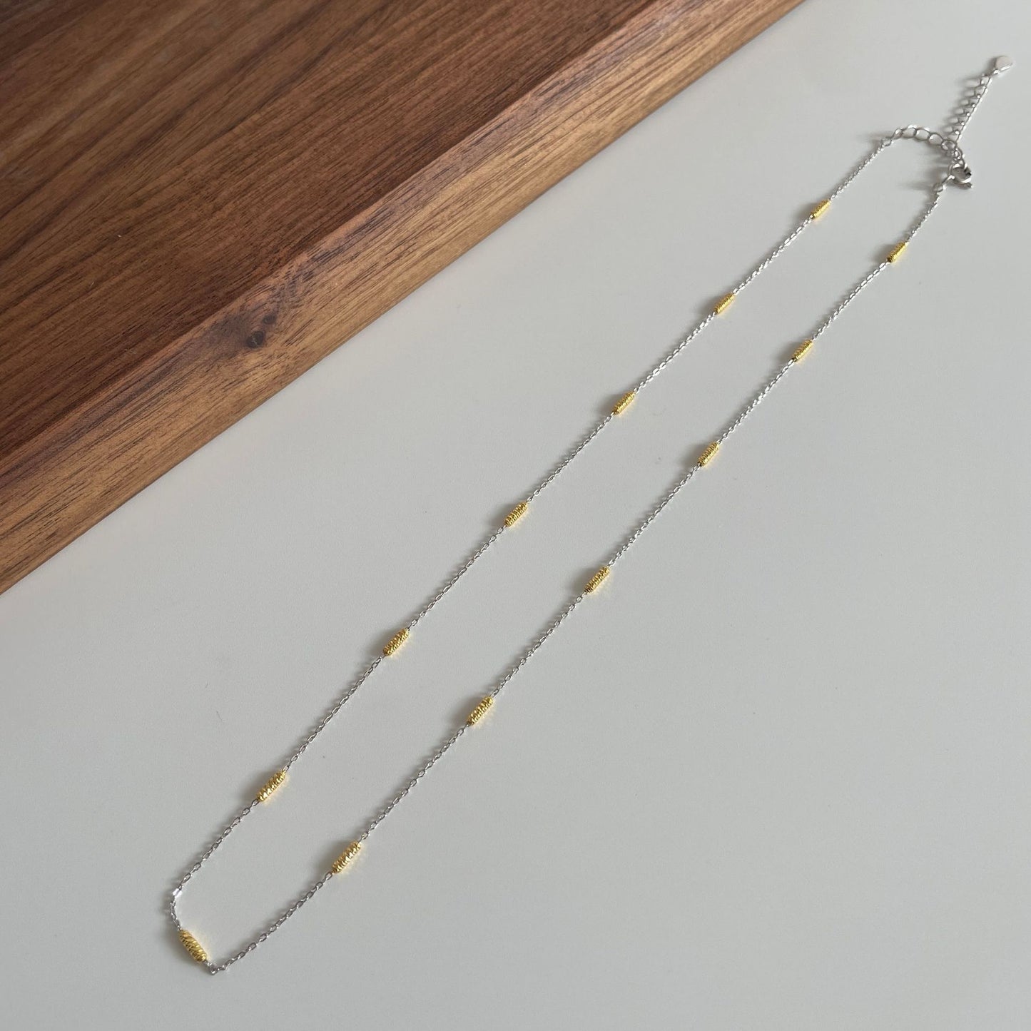 F廠【DQ2131N】S925純銀車花珠間珠十字鏈素鏈時尚簡約撞擊色疊戴鎖骨鍊女 25.02-3