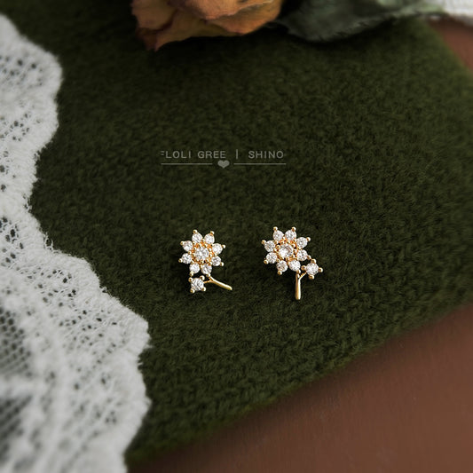 C廠【6670】微鑲鋯石925銀針鍍14K簡約可愛小清新小巧花朵耳飾新款耳環女
 25.08-5