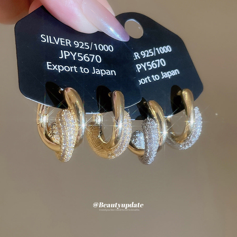 A廠【WE4242】18k真金電鍍鋯石水滴交叉U型耳扣法式宮廷風耳環輕奢高級感耳飾女
25.09-2
