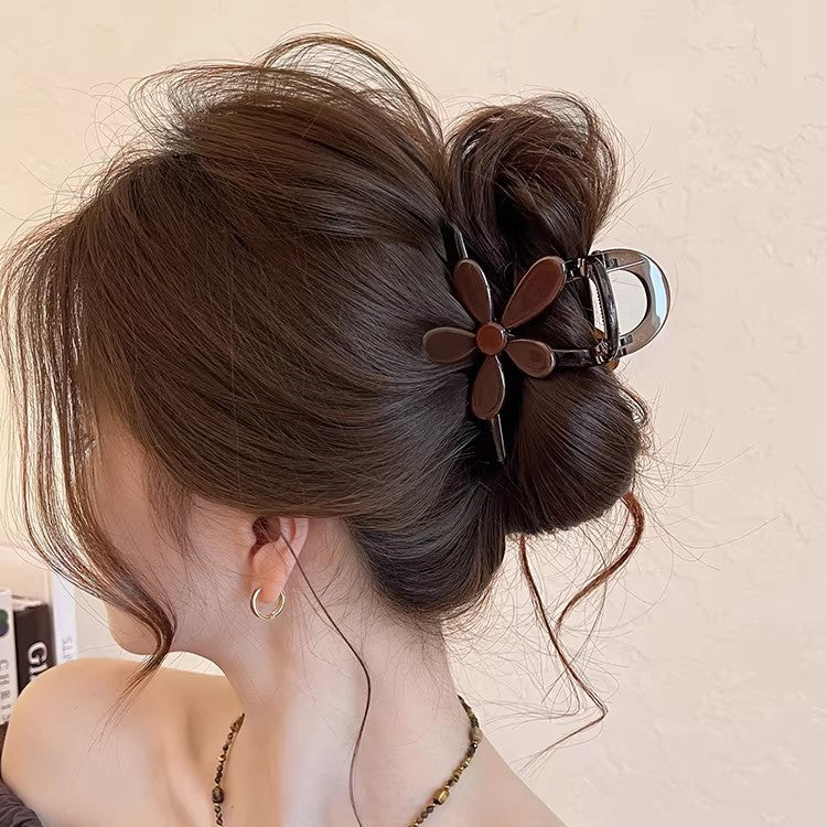 C廠【X16】棕色醋酸花朵一字頭髮抓夾女2026新款大號後腦勺鯊魚夾子髮夾髮飾
26.03-3