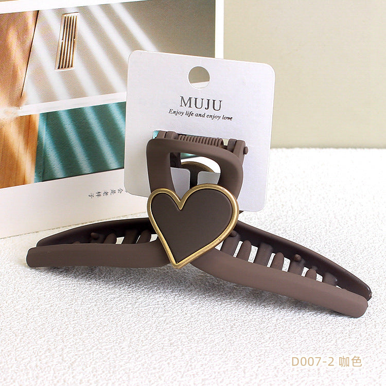 D廠【D007】高級感飄帶愛心大抓夾精美卡片裝條碼盤髮夾手感漆後腦勺鯊魚夾 24.04-3「D廠-單筆結帳需滿,NT$600出貨(不含運費)」