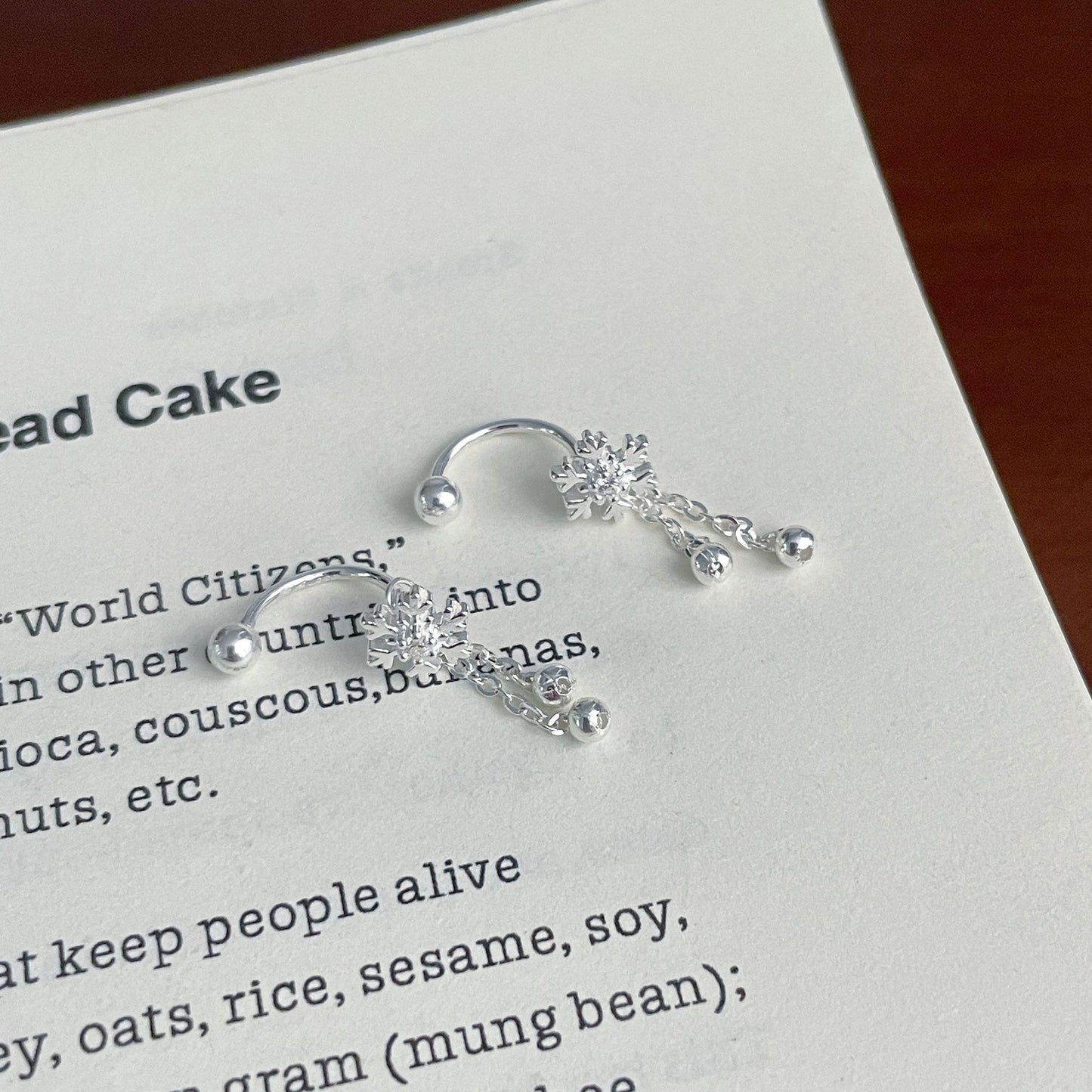 F廠【DQ10045E】999足銀小清新甜美雪花耳環女韓系彎鉤後掛式耳環純銀耳飾潮 25.04-4