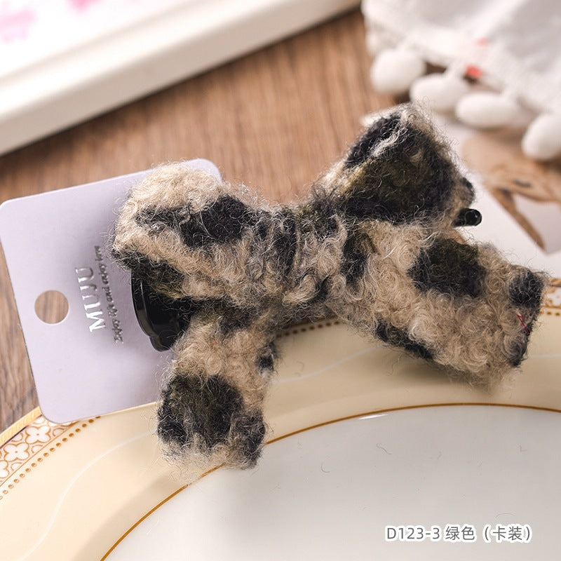 D廠【D123】高級感卡裝髮飾毛絨絨豹紋蝴蝶結抓夾秋冬丸子頭髮夾後腦勺鯊魚夾 24.12-3「D廠-單筆結帳需滿,NT$600出貨(不含運費)」