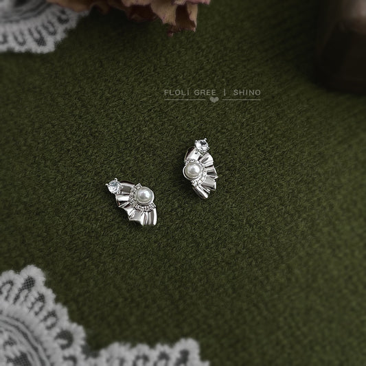 C廠【6692】原創設計師款 清新甜美925銀針小裙擺造型耳環可愛氣質小香風耳飾
 25.09-1