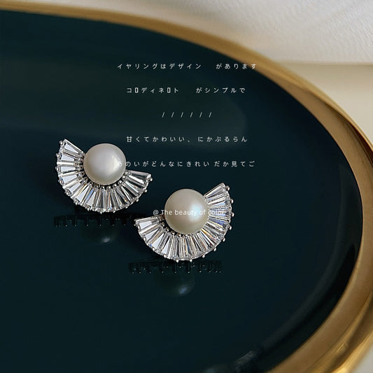 C廠【2958】淡水珍珠扇形耳環微鑲鋯石通勤百搭半圓幾何輕奢高級感氣質耳飾女 25.05-1
