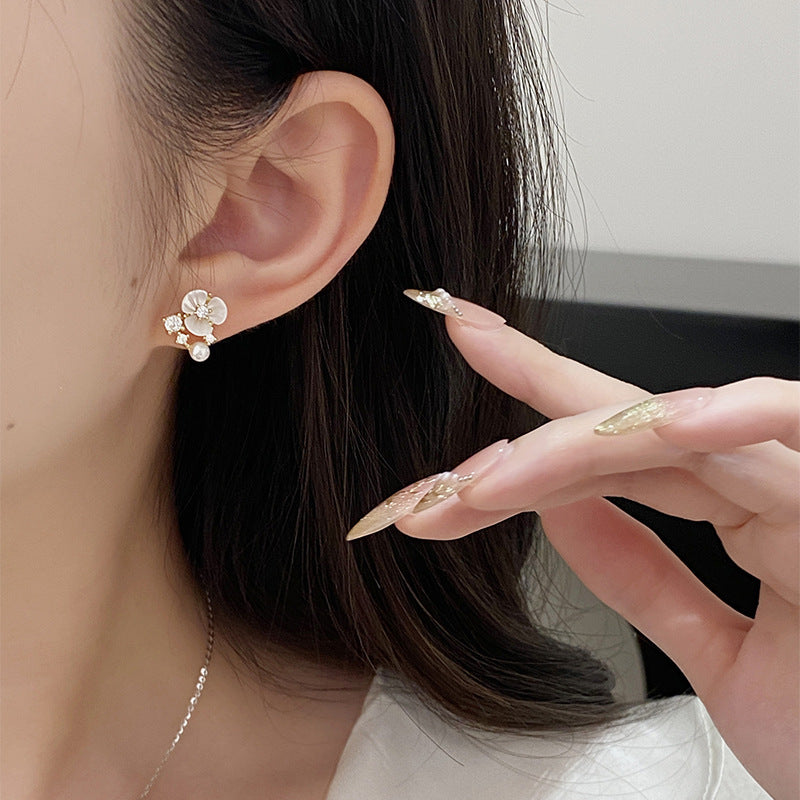 F廠【DQ10245E】森系甜美貝殼花淡水珍珠耳環女S925純銀高級感鋯石耳飾潮
25.08-5