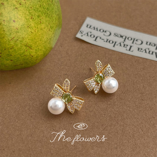 C廠【5863】實物很閃~微鑲鋯石925銀針鍍14K蝴蝶結珍珠耳飾甜美 新款耳環飾品 25.04-4