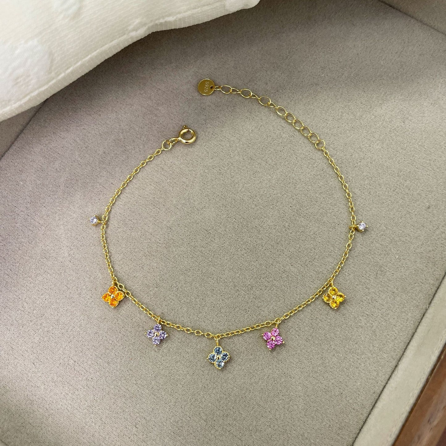 F廠【DQ0697S】S925純銀幸運四葉草手鍊女法式優雅多巴胺彩鑽花朵甜美手飾 25.06-2