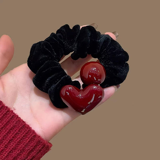 C廠【Y1033】紅色愛心圓珠絲絨髮圈女氣質紮頭髮繩高級感皮筋頭繩洋氣時尚髮飾
26.01-1