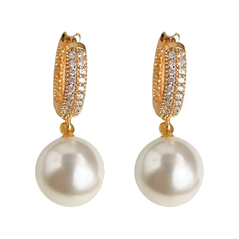 C廠【3600】微鑲鋯石施家珍珠鍍14K輕奢風高級感圓形幾何珍珠耳扣氣質耳飾女 24.01-3