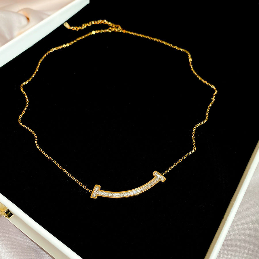 A廠【TN10】鈦鋼笑臉弧形T形項鍊個性簡約時尚百搭鎖骨鏈輕奢高級感項鍊飾 25.04-3