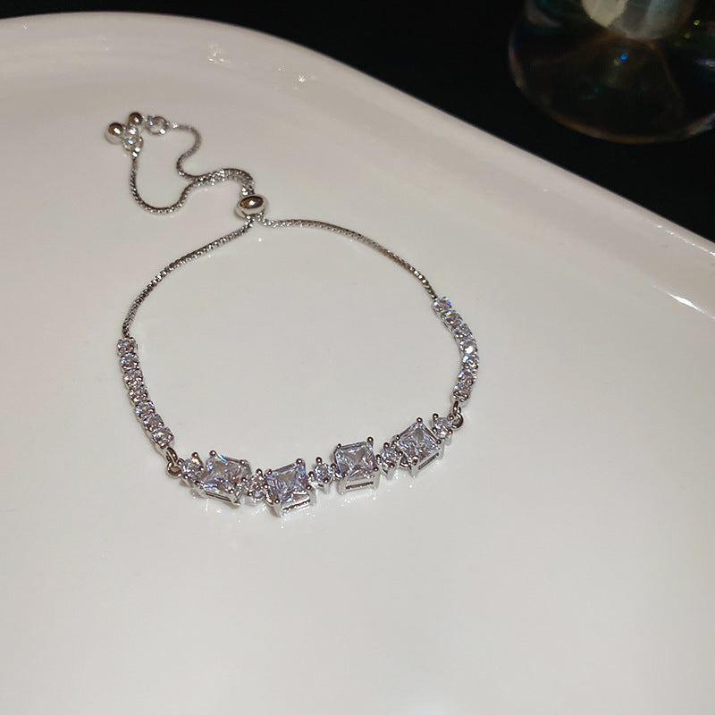 A廠【HB3474】超閃鋯石正方塊可調式手鍊輕奢高級感個性手環時尚網紅風氣質手飾 25.01-4