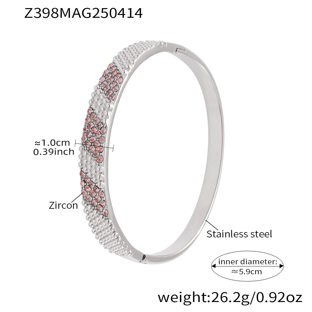 B廠【Z398】鑫藝鑫歐美新款飾品不鏽鋼重工鑄造鑲鋯石超閃卡扣手環PVD鍍18k金 25.04-4