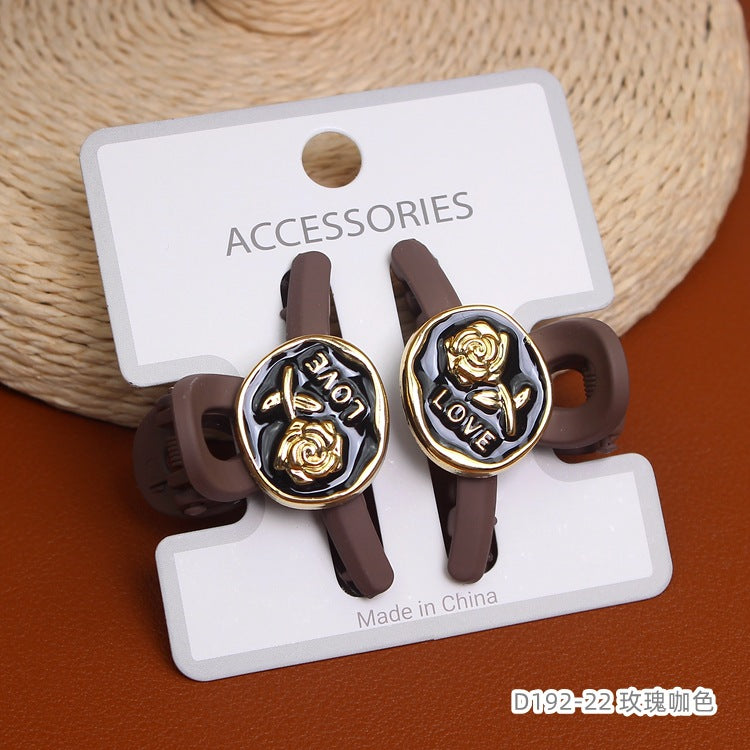 D廠【D192】高級感小香風髮飾對裝山茶花小抓夾氣質半披髮鯊魚夾側邊瀏海髮夾 24.03-1「D廠-單筆結帳需滿,NT$600出貨(不含運費)」