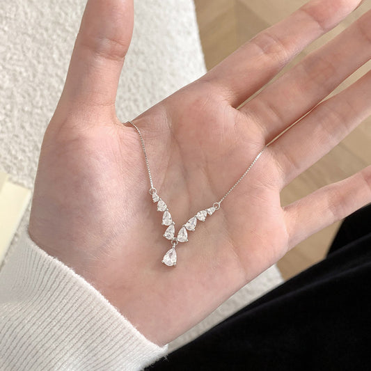 F廠【DQ1969N】S925純銀水滴項鍊女V型鋯石鎖骨鏈輕奢高級感通勤百搭款 25.04-1