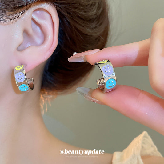 A廠 【WE2757】925銀針滴油笑臉C型耳環多巴胺甜美小眾氣質百搭耳環輕奢高級感耳飾 25.05-4
