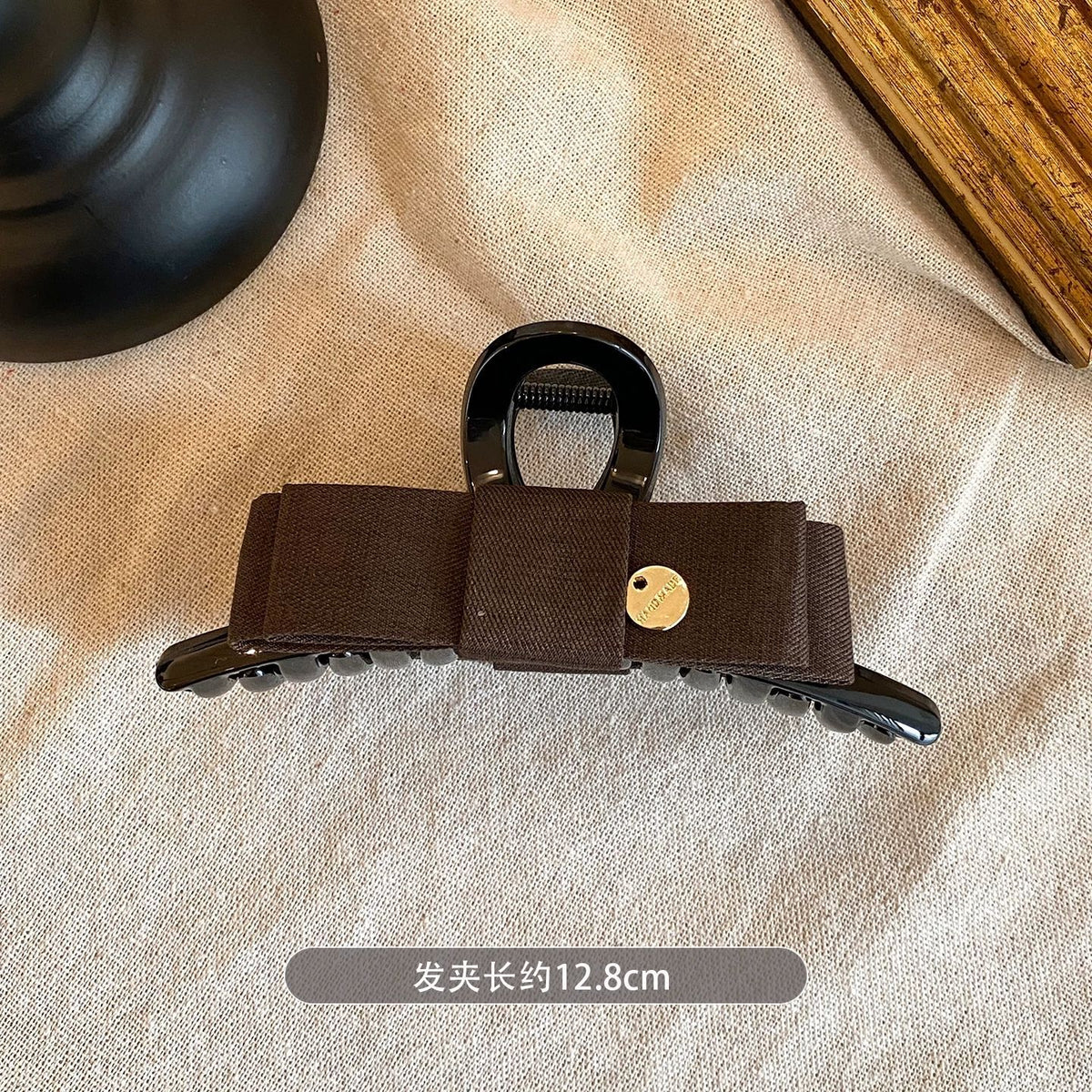 C廠【X981】布藝蝴蝶結抓夾鯊魚夾
26.10-1「C廠-單筆結帳需滿,NT$500出貨(不含運費)」