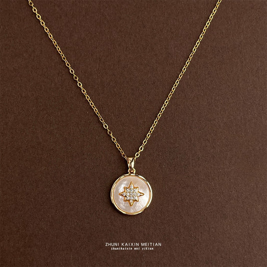 C廠【6607】厚鍍18K真金強保色時尚高級感輕奢風貝殼芒星圓形幾何項鍊 鎖骨鏈
 25.08-5