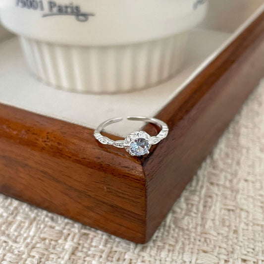 E廠【XDQ8844R】S925純銀輕奢藍鋯石花朵戒指女氣質高級感ins開口食指戒潮
26.01-1