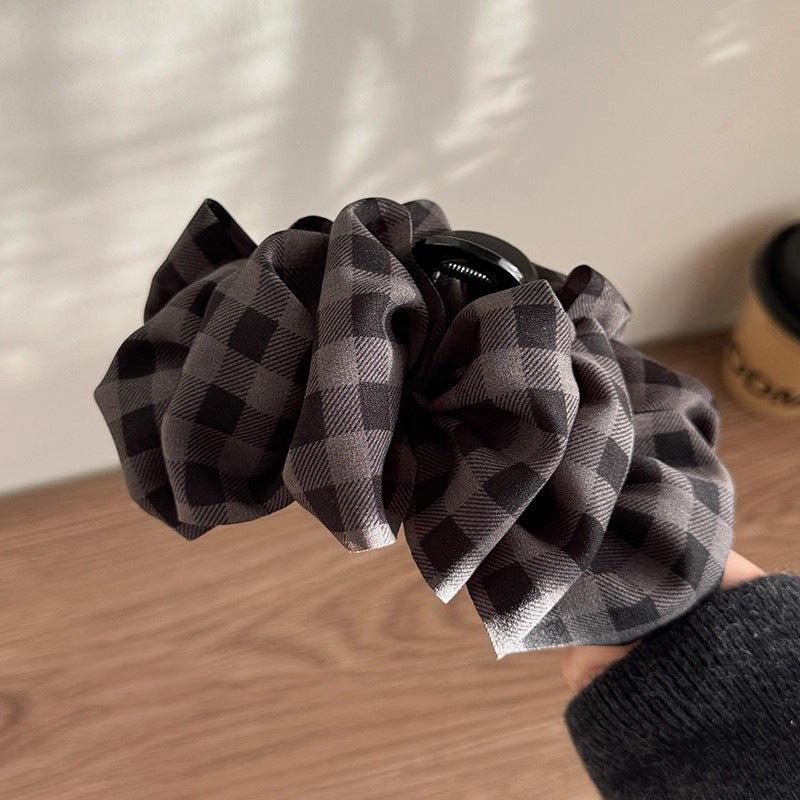 C廠【P55】學院風格紋雲朵泡泡抓夾髮夾女後腦勺鯊魚夾大號髮卡夾子盤髮頭飾
25.12-2「C廠-單筆結帳需滿,NT$500出貨(不含運費)」