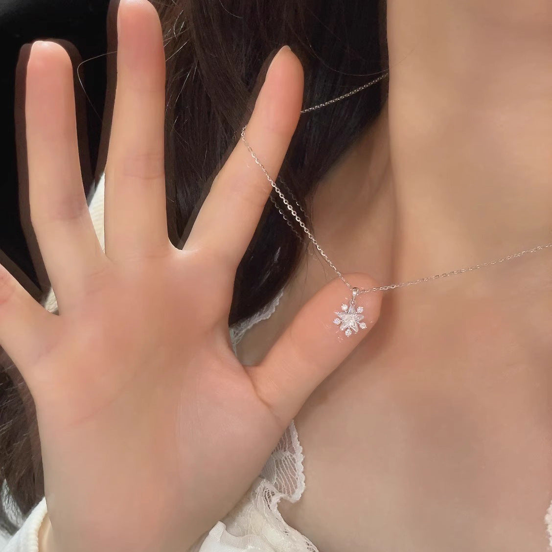 F廠【DQ2095N】S925純銀小眾精緻星光雪花項鍊女時尚輕奢星形閃鋯ins鎖骨鏈 25.03-2