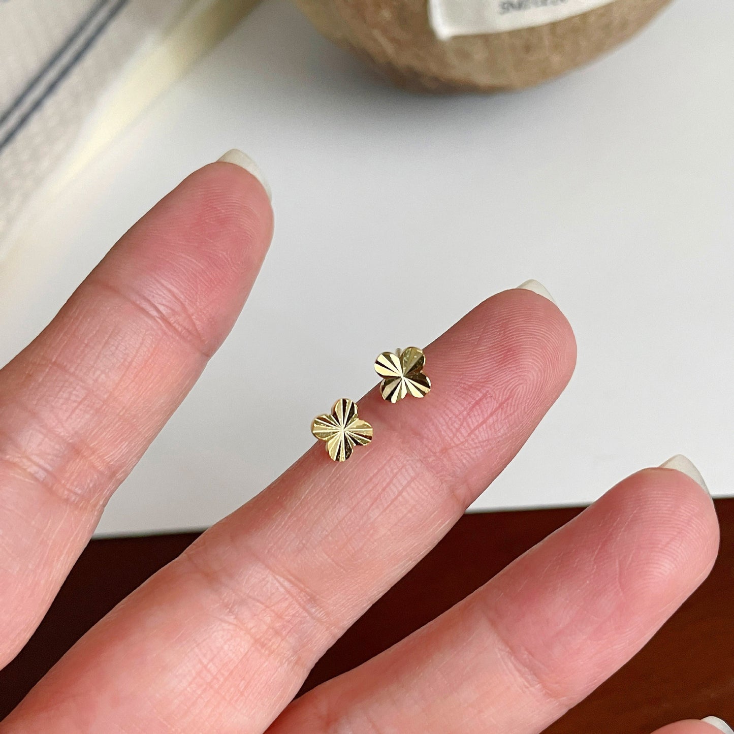 F廠【DQ10037E】999足銀森系甜美四葉草耳環女小眾設計感花朵純銀耳飾潮 25.04-3