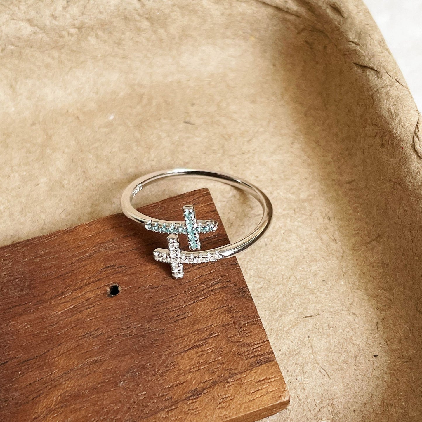 F廠【DQ8489R】ins冷淡風雙層十字架戒指女S925純銀韓系高級感鋯石開口指環 25.05-5