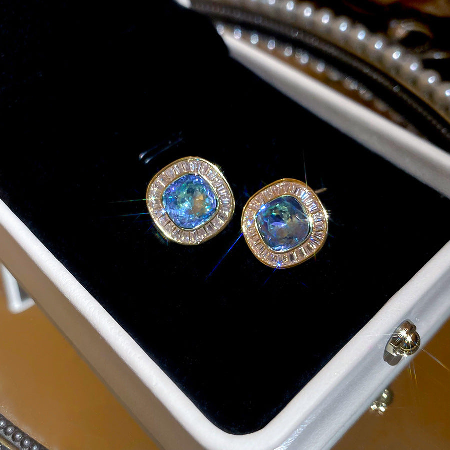 A廠【HE25788】18k真金電鍍925銀針鋯石方形耳環復古耳環女小眾百搭耳環輕奢高級感 25.04-2