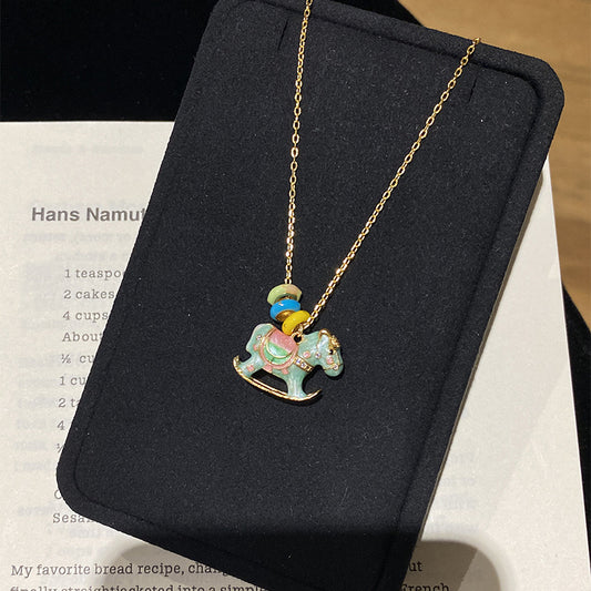 F廠【DQ2172N】S925純銀搖搖木馬項鍊女輕奢小眾馬卡龍琺瑯小馬鎖骨鏈 25.06-4