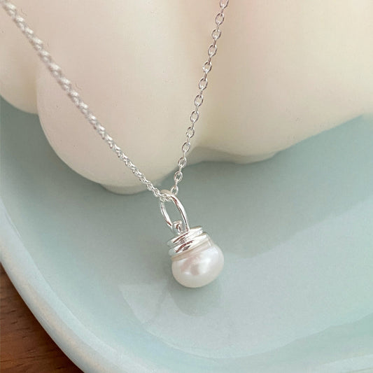 F廠【DQ1825N】S925純銀小燈泡淡水珍珠項鍊女韓版ins輕奢高級感疊戴鎖骨鏈 25.03-2